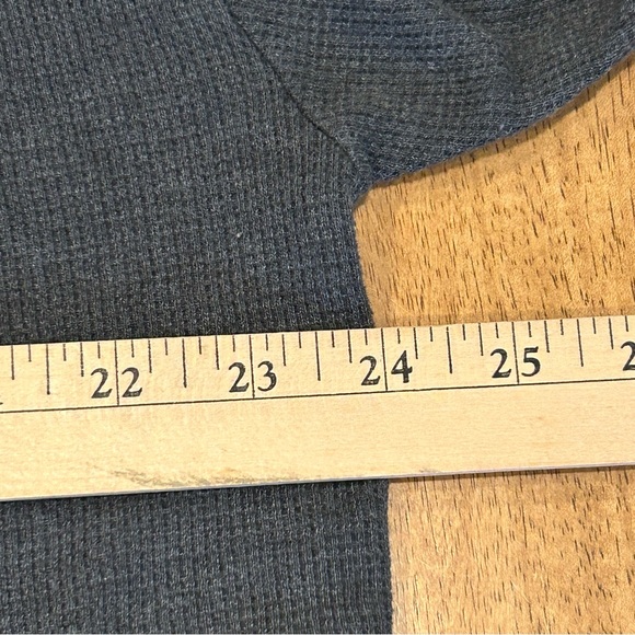 NWOT Men’s Black & Gray Crewneck Long Sleeve T-shirts 4XL - Picture 11 of 12